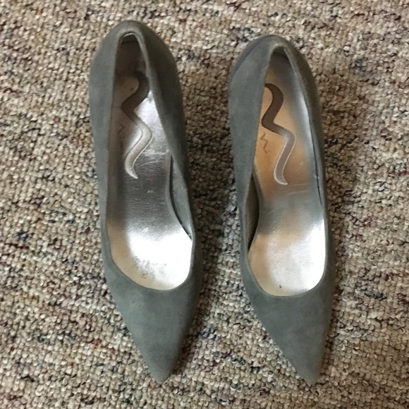 Grey Suede Pumps - Picture 2 of 6